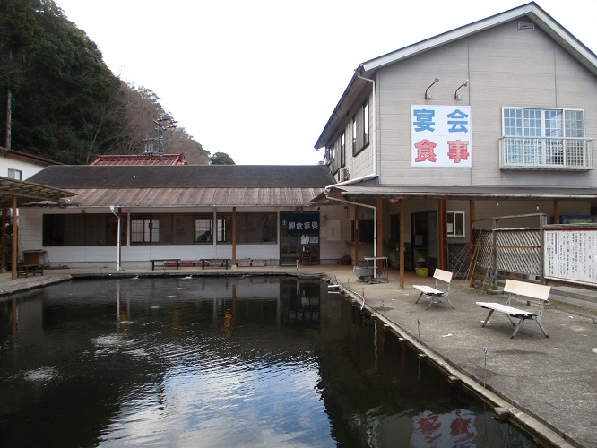 養老渓谷釣堀センター